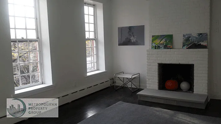 Rented by Metropolitan Property Group | media 34