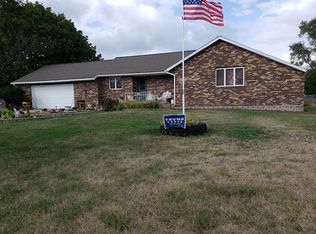 27846 Buena Vista Dr, Rock Falls, IL 61071