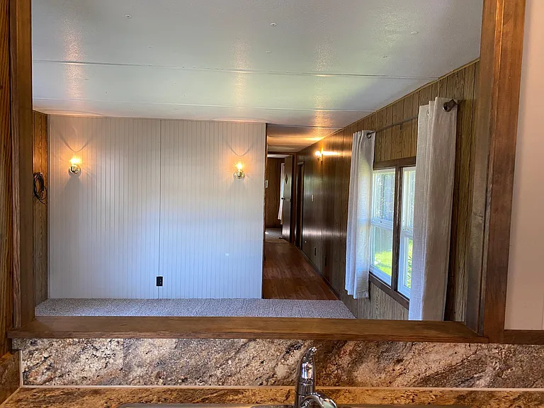 2200 NE Holmes Rd #21 — Photo 7