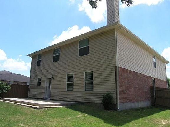 4th image of 1020 Scenic Hills Dr