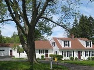 660 Plymouth St, Holbrook, MA 02343