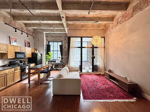 20 N State St #912 Photo 1
