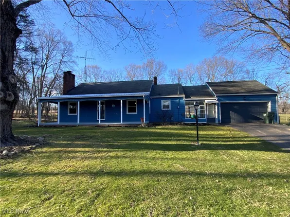 80 W Church St, Limaville, OH 44601