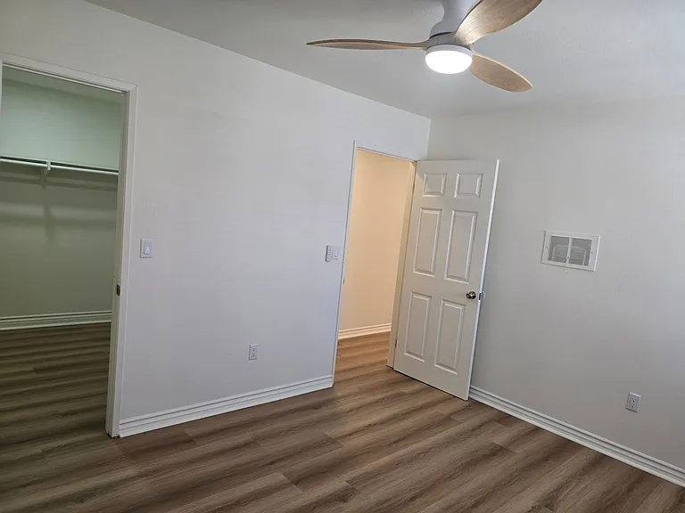 18651 Libra Cir — Photo 15