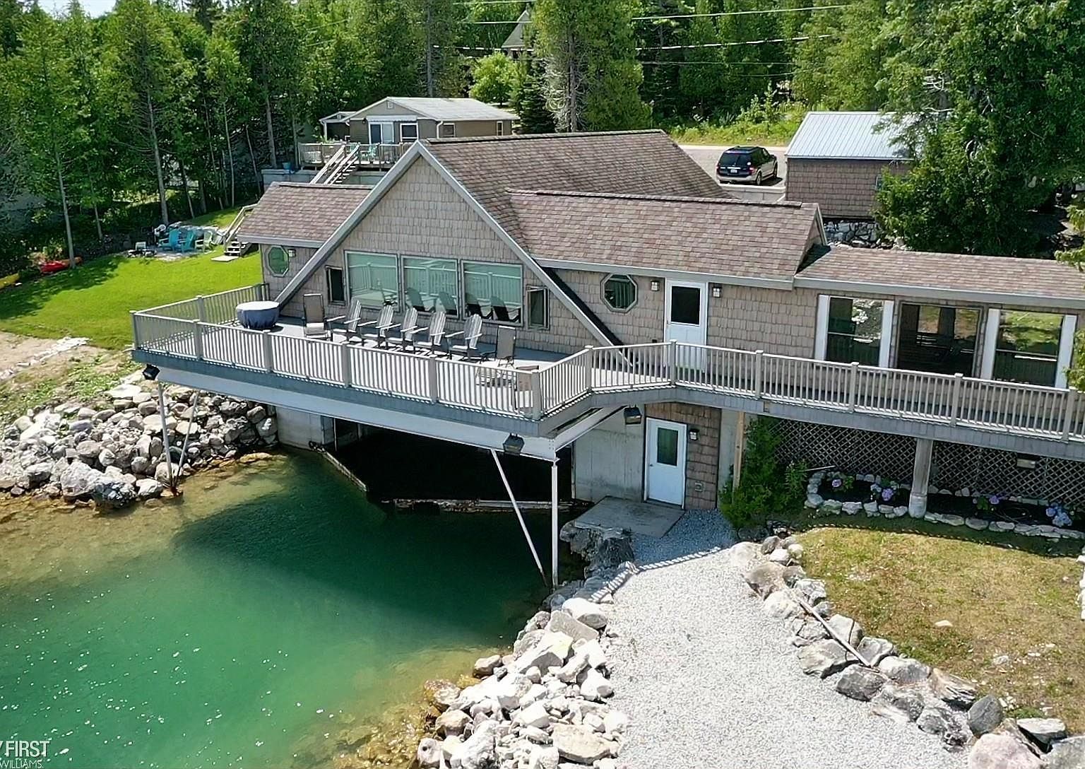 1422 Sims St, De Tour Village, MI 49725 | Zillow