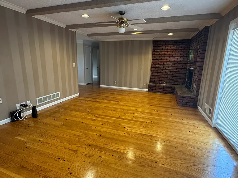 10507 Seatonville Rd — Photo 9