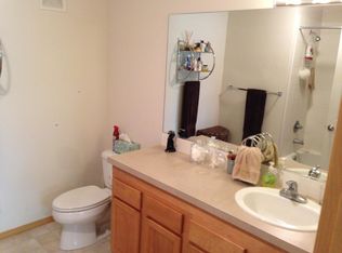 1931 23rd Pl NE APT 101, Issaquah, WA 98029