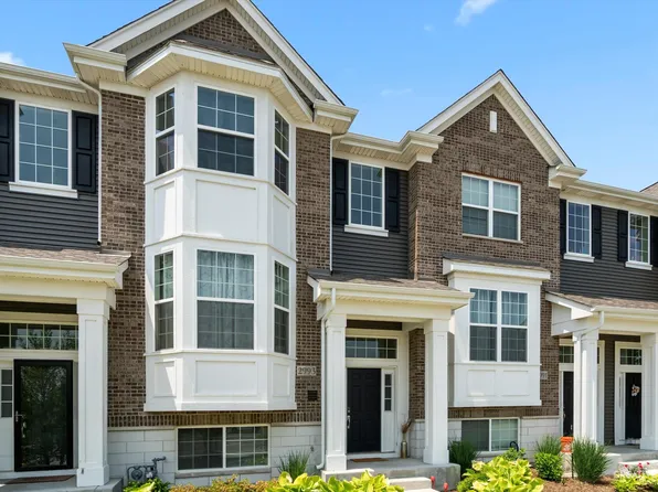 2993 Madison Dr, Naperville, IL 60564