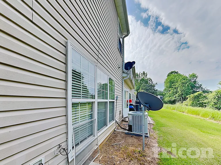 4872 Sierra Way — Photo 16