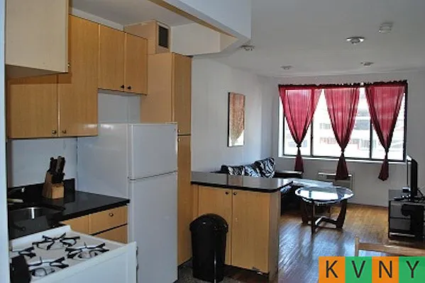 Rented by KVNY Soho | media 88