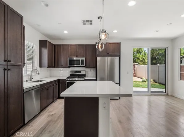 8670 Festival St, Chino, CA 91708