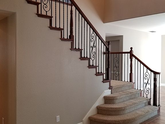 4th image of 1521 Danbrook Dr