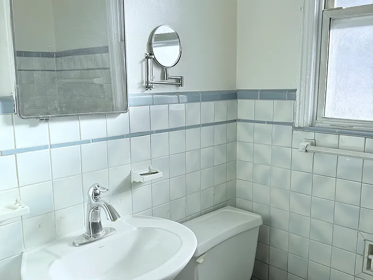 1416 Pine Grove Ave — Photo 10