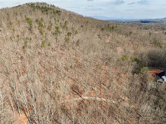 3rd image of 8 Mount Mincie Rd