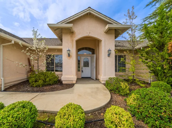 4406 Quinton Dr, Redding, CA 96001