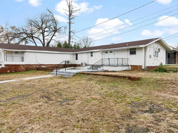 21 U St, Honea Path, SC 29654