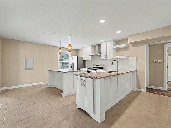 5th image of 1456 Beargrass Ct