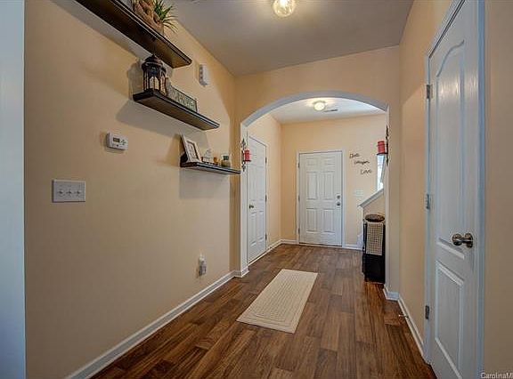 5th image of 113 Autumn Bluff Cir #17