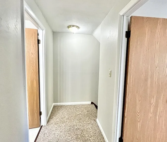 444 Tanglewood Ln — Photo 13