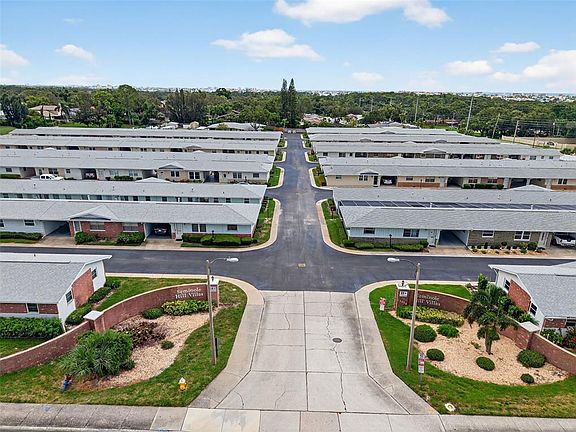 3rd image of 12400 PARK BOULEVARD #511