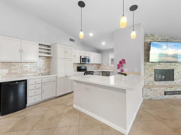 52580 Avenida Navarro, La Quinta, CA 92253