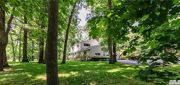 2nd image of 6 Victorian Ln