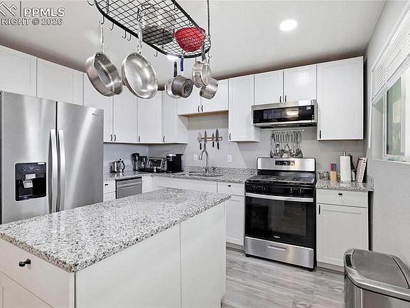 4th image of 2518 Chimayo Dr