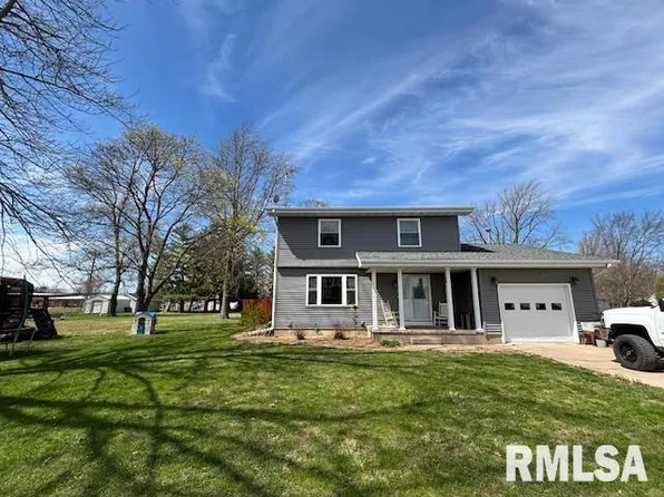 220 N Union St, Good Hope, IL 61438