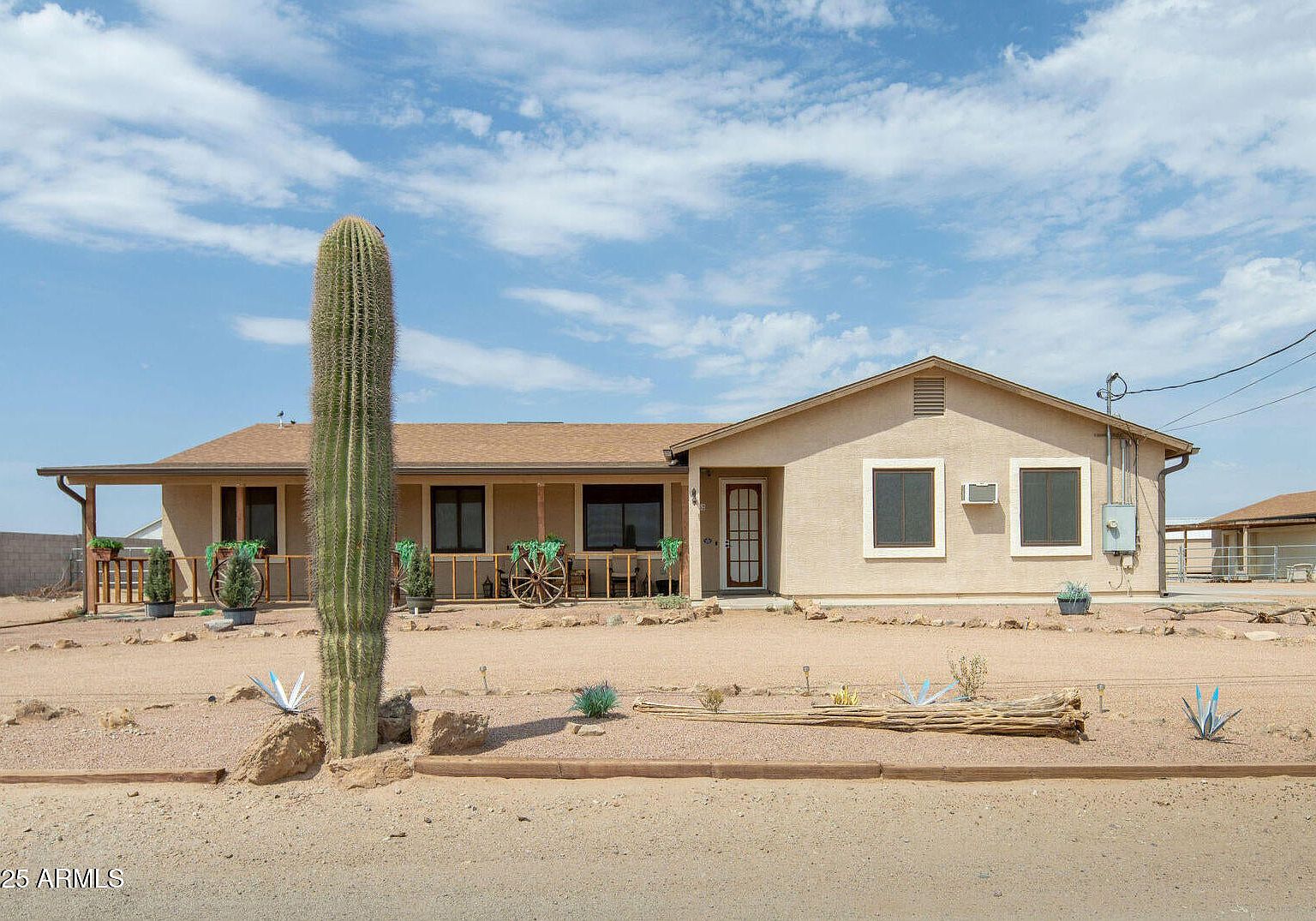 のの 29362 N Varnum Rd, San Tan Valley, AZ 85143 | Zillow