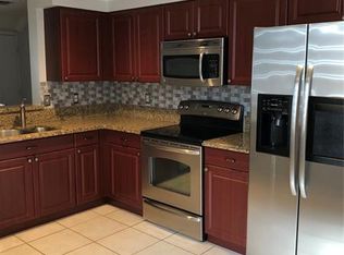 1371 Veracruz Ln, Weston, FL 33327