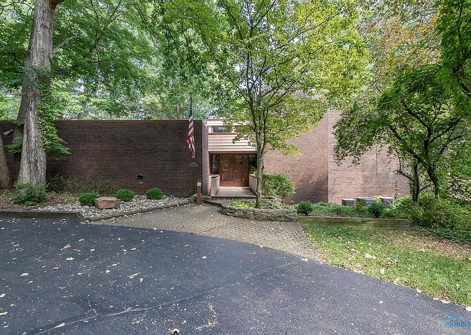 1st image of 4558 Golf Creek Dr