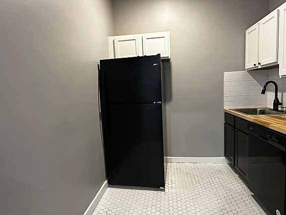 2nd image of 123 N 2nd St #305