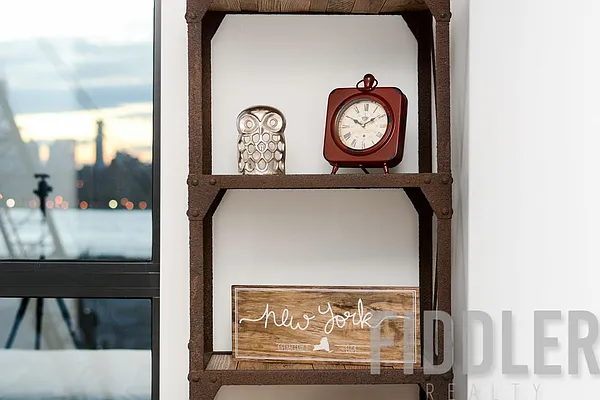 Rented by Fiddler Realty | media 32