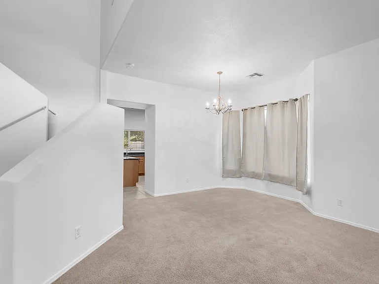 15623 W Ocotillo Ln — Photo 5