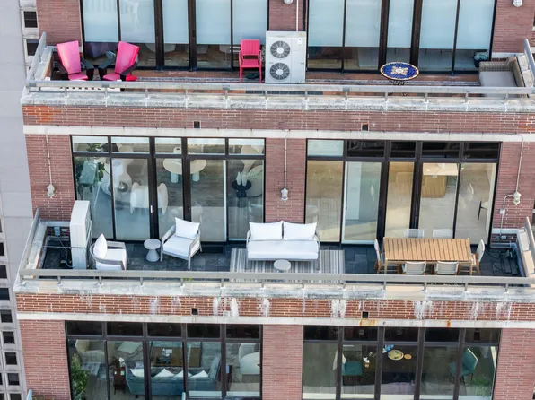 422 East 72nd Street image 51 of 57