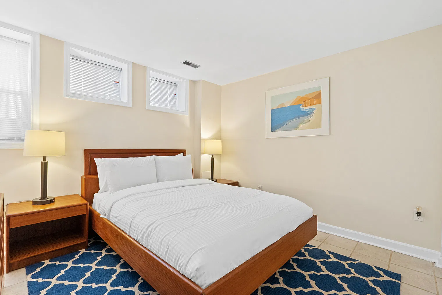 2 bed, 1.0 bath, 947 sqft, $3,755 — Photo 3