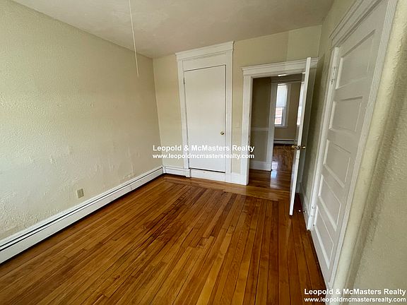 4th image of 81 Empire St #3D