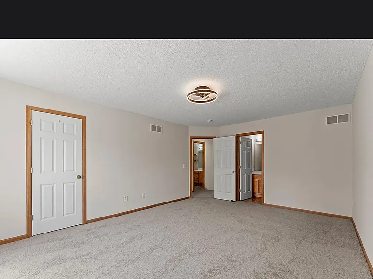 Timber Crest Dr SE — Photo 32