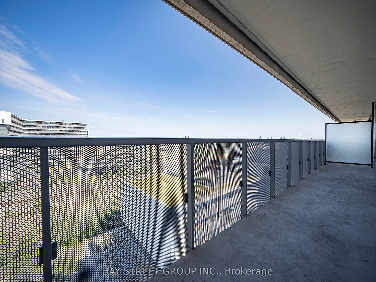 2 bed, $2,700 — Photo 4