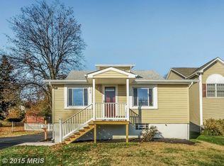 702 Clover Ave, Essex, MD 21221