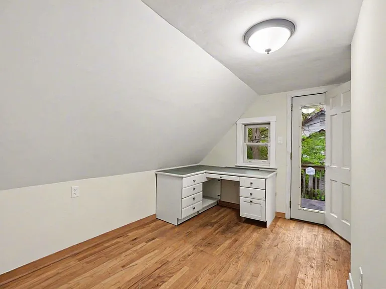 120 Depot St — Photo 12