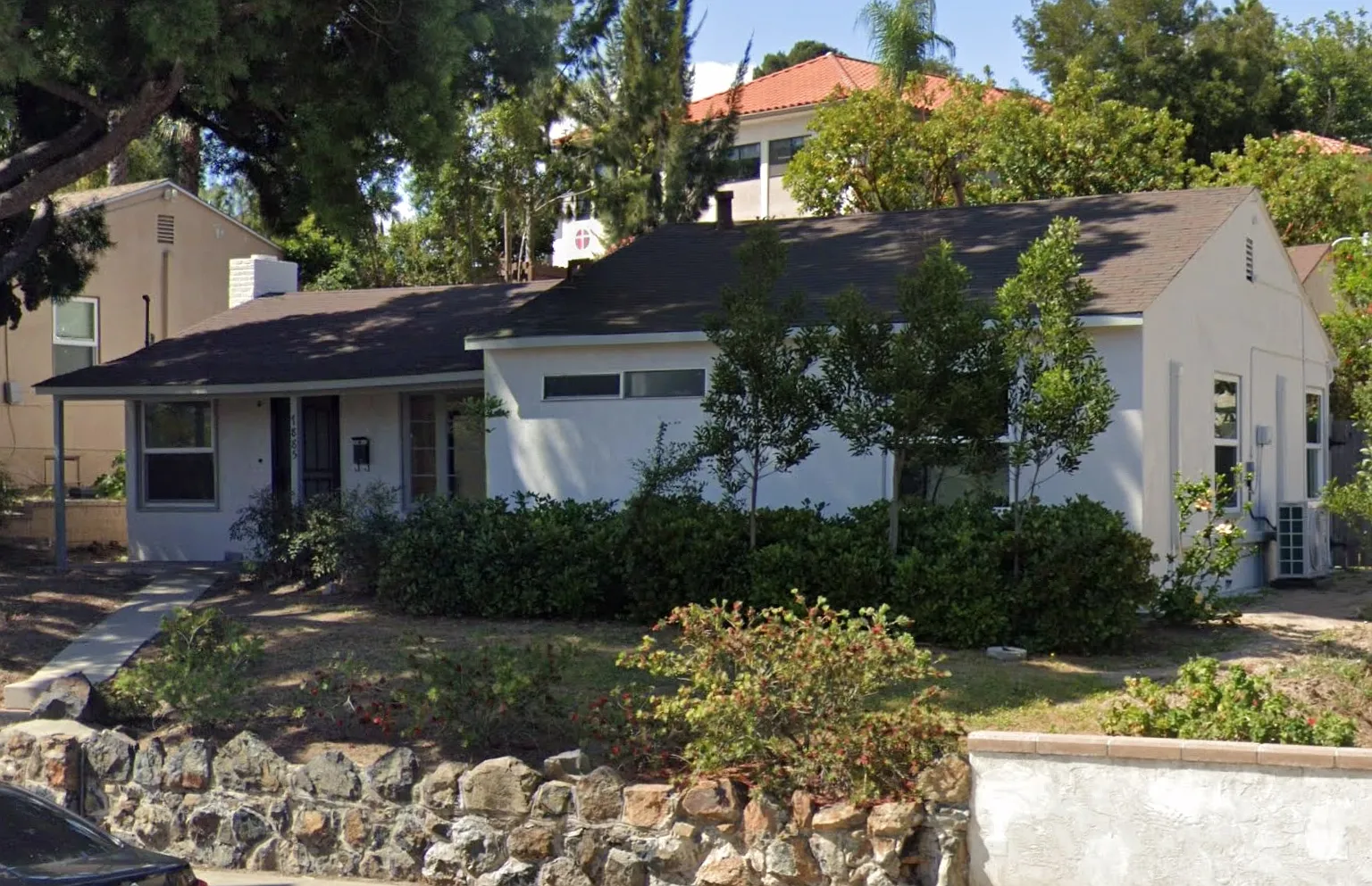 2 bed, 1.5 bath, 1200 sqft, $3,400 — Photo 1