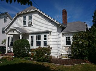 11 Edgebrook Rd, West Roxbury, MA 02132