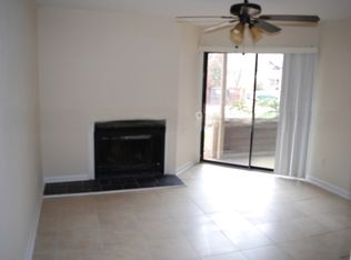 4625 Sharon Chase Dr, Charlotte, NC 28215
