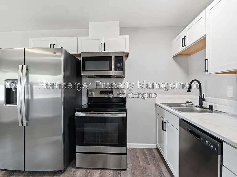 205 S Elizabeth Rd #5 — Photo 8