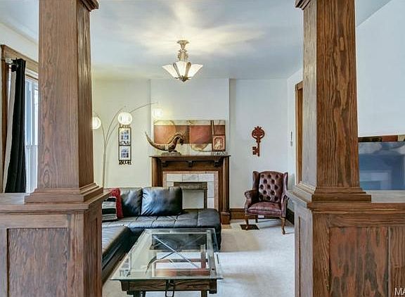 4th image of 3454 Pestalozzi St