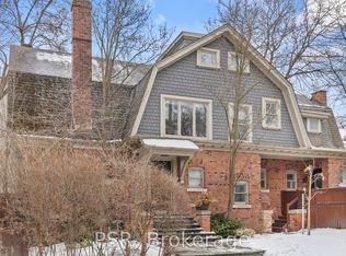 31 Clarendon Ave, Toronto, ON M4V3C1