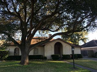 9515 Wickenburg Dr, Houston, TX 77031