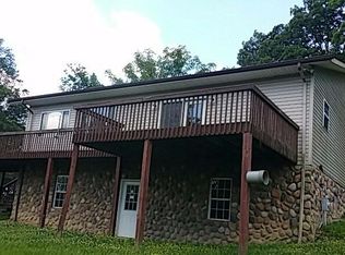 200 Lamb Rd, Crab Orchard, KY 40419
