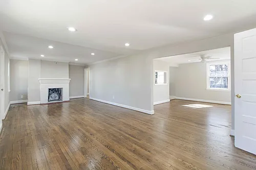 227 Frederick Ave Photo 1